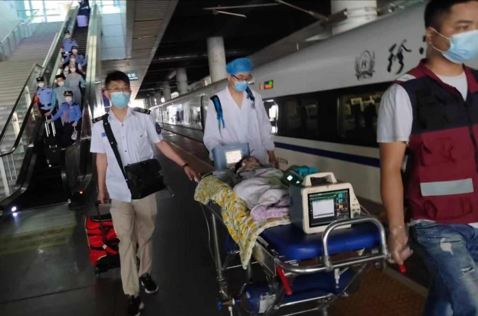 宁远县高铁转运公司